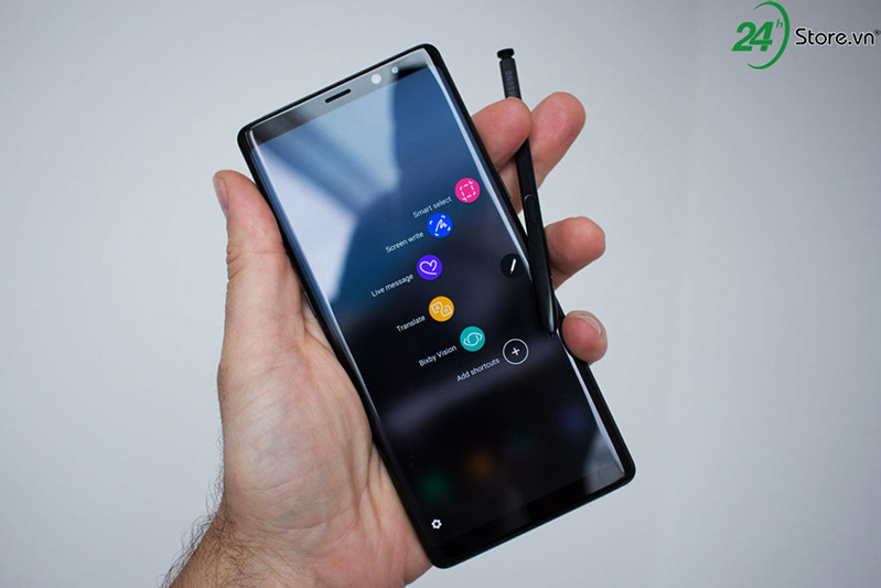trên tay galaxy note 9