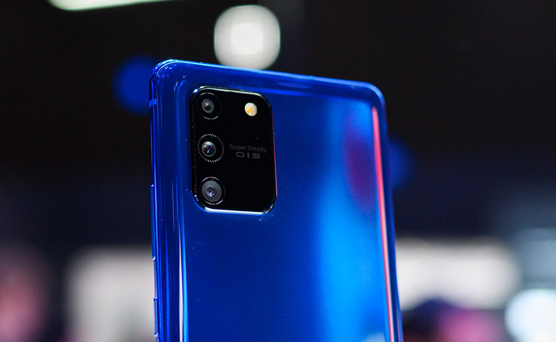 camera sau trên s10 lite