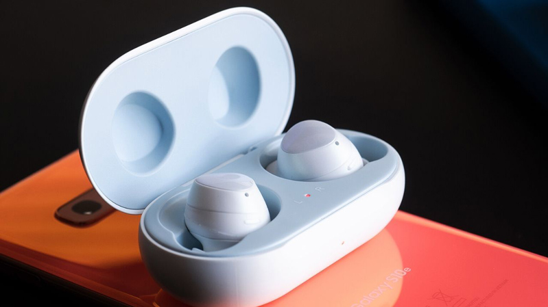 Samsung Galaxy Buds Plus có gì hot hình 1 Samsung Galaxy Buds Plus có gì hot