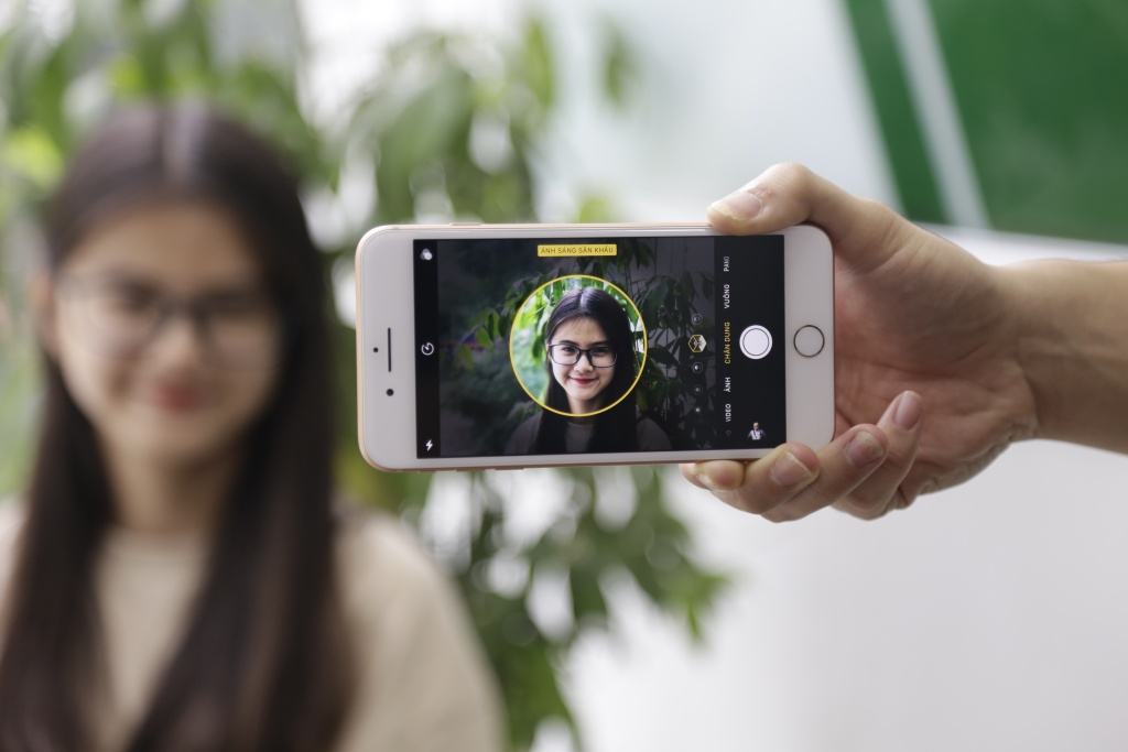 danh hieu ong hoang camera tren smartphone hien nay thuoc ve ai hinh anh 3